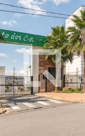 Apartamento à venda com 42m², 2 quartos e 1 vaga Apartamento à venda com 42m², 2 quartos e 1 vagaFachada do Condomínio