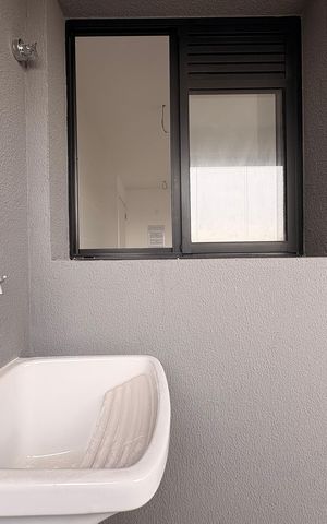 Apartamento à venda com 44m², 2 quartos e 1 vaga Apartamento à venda com 44m², 2 quartos e 1 vagaLavanderia/ varanda