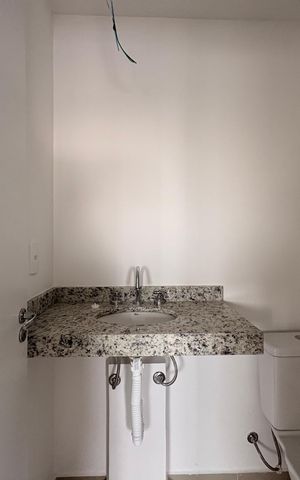 Apartamento à venda com 44m², 2 quartos e 1 vaga Apartamento à venda com 44m², 2 quartos e 1 vagaBanheiro