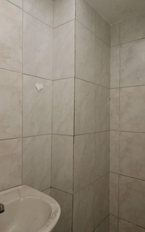 Casa para alugar com 130m², 5 quartos e 5 vagasBnaheiro 4