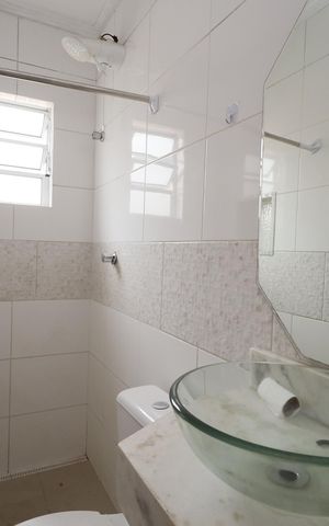 Casa para alugar com 130m², 5 quartos e 5 vagasBanheiro 