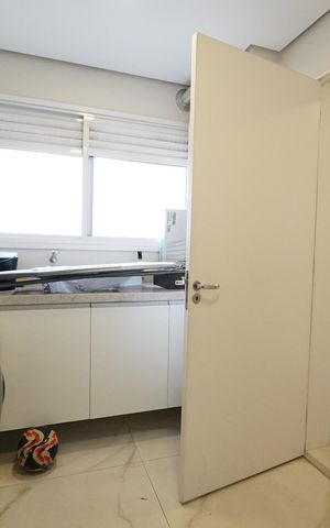 Apartamento para alugar com 220m², 2 quartos e 3 vagasÁrea de Serviço