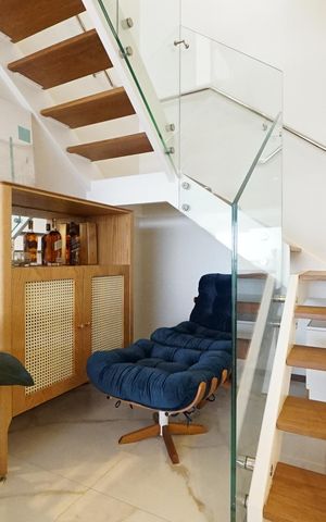 Apartamento para alugar com 220m², 2 quartos e 3 vagasSala