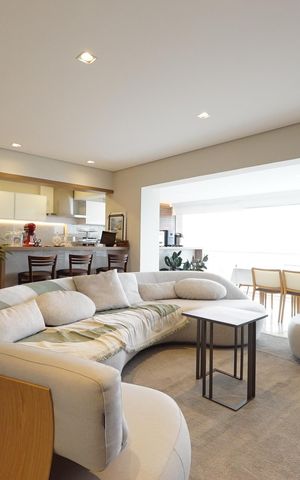 Apartamento para alugar com 220m², 2 quartos e 3 vagasSala