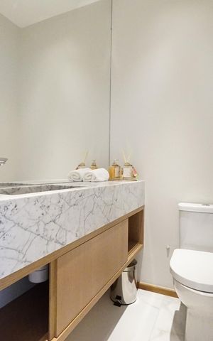 Apartamento para alugar com 220m², 2 quartos e 3 vagasLavabo