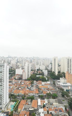 Apartamento para alugar com 220m², 2 quartos e 3 vagasVista