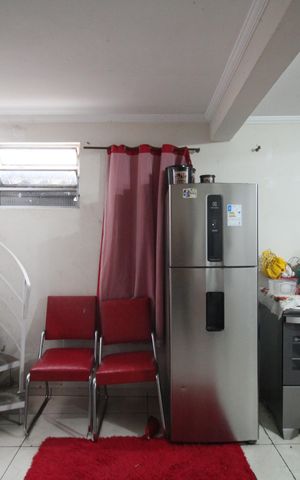 Casa à venda com 72m², 3 quartos e 1 vagaCopa