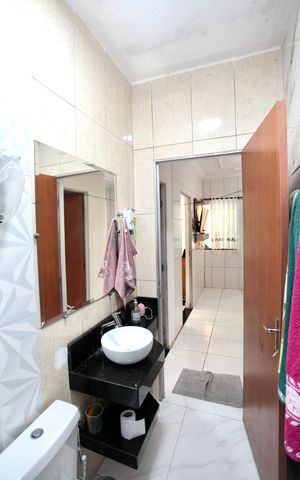 Casa de condomínio à venda com 145m², 3 quartos e 1 vaga Casa de condomínio à venda com 145m², 3 quartos e 1 vagaBanheiro Social