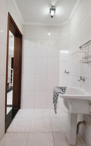 Casa de condomínio para alugar com 55m², 2 quartos e 1 vagaCozinha e Área de Serviço