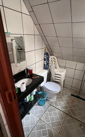Casa à venda com 162m², 4 quartos e 4 vagas Casa à venda com 162m², 4 quartos e 4 vagasBanheiro 1