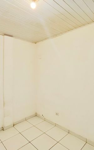 Casa para alugar com 100m², 2 quartos e 1 vaga Casa para alugar com 100m², 2 quartos e 1 vagaQuarto 2