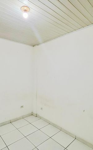 Casa para alugar com 100m², 2 quartos e 1 vaga Casa para alugar com 100m², 2 quartos e 1 vagaQuarto 1