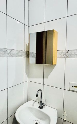 Casa para alugar com 100m², 2 quartos e 1 vaga Casa para alugar com 100m², 2 quartos e 1 vagaBanheiro