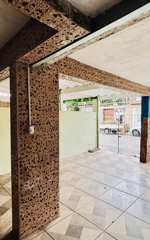 Casa para alugar com 100m², 2 quartos e 1 vaga Casa para alugar com 100m², 2 quartos e 1 vagaGaragem