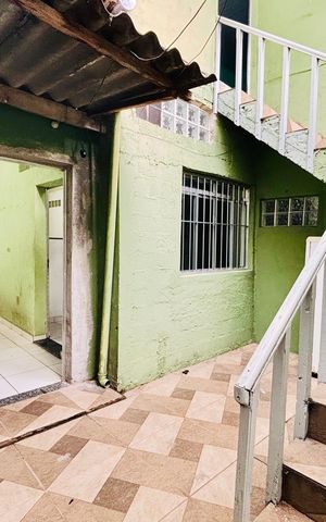 Casa para alugar com 100m², 2 quartos e 1 vaga Casa para alugar com 100m², 2 quartos e 1 vagaEntrada