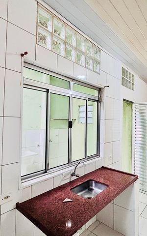Casa para alugar com 100m², 2 quartos e 1 vaga Casa para alugar com 100m², 2 quartos e 1 vagaCozinha