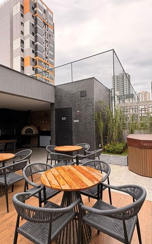 Apartamento à venda com 112m², 2 quartos e 3 vagas Apartamento à venda com 112m², 2 quartos e 3 vagasÁrea comum - Churrasqueira