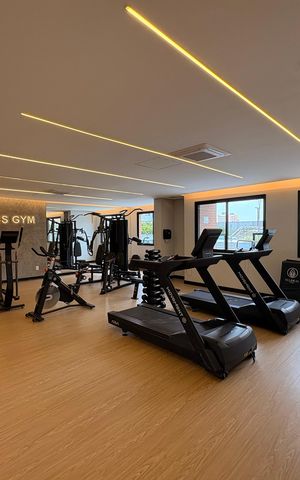Apartamento à venda com 112m², 2 quartos e 3 vagas Apartamento à venda com 112m², 2 quartos e 3 vagasÁrea comum - Academia