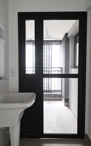 Apartamento à venda com 112m², 2 quartos e 3 vagas Apartamento à venda com 112m², 2 quartos e 3 vagasLavanderia