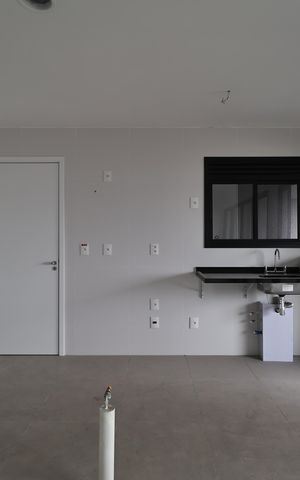 Apartamento à venda com 112m², 2 quartos e 3 vagas Apartamento à venda com 112m², 2 quartos e 3 vagasCozinha