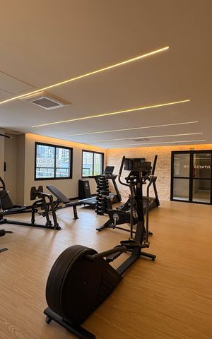 Apartamento à venda com 112m², 2 quartos e 3 vagas Apartamento à venda com 112m², 2 quartos e 3 vagasÁrea comum - Academia