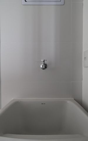 Apartamento à venda com 112m², 2 quartos e 3 vagas Apartamento à venda com 112m², 2 quartos e 3 vagasLavanderia