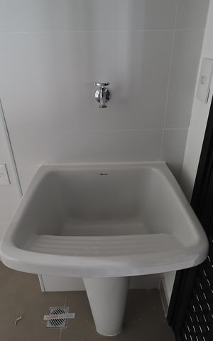 Apartamento à venda com 112m², 2 quartos e 3 vagas Apartamento à venda com 112m², 2 quartos e 3 vagasLavanderia