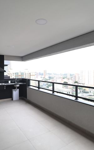 Apartamento à venda com 112m², 2 quartos e 3 vagas Apartamento à venda com 112m², 2 quartos e 3 vagasVaranda gourmet