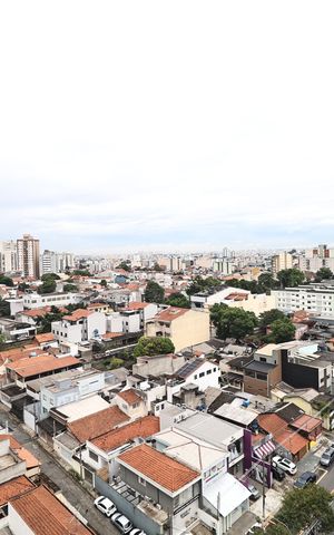Apartamento à venda com 112m², 2 quartos e 3 vagas Apartamento à venda com 112m², 2 quartos e 3 vagasVista da suíte 2