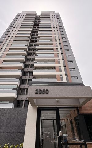 Apartamento à venda com 112m², 2 quartos e 3 vagas Apartamento à venda com 112m², 2 quartos e 3 vagasFachada
