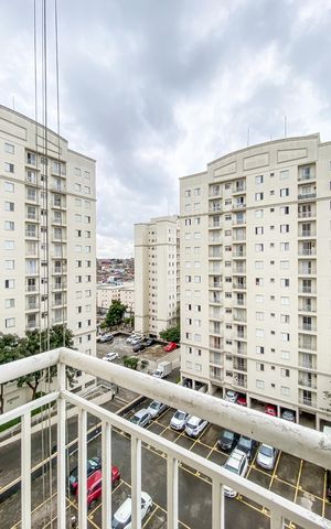 Apartamento para alugar com 47m², 2 quartos e 1 vaga Apartamento para alugar com 47m², 2 quartos e 1 vagaVaranda