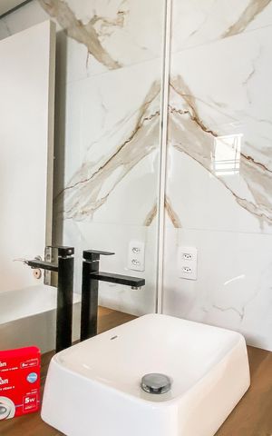Apartamento para alugar com 47m², 2 quartos e 1 vaga Apartamento para alugar com 47m², 2 quartos e 1 vagaBanheiro