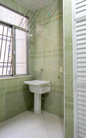 Apartamento para alugar com 81m², 2 quartos e 1 vaga Apartamento para alugar com 81m², 2 quartos e 1 vagaÁrea de Serviço