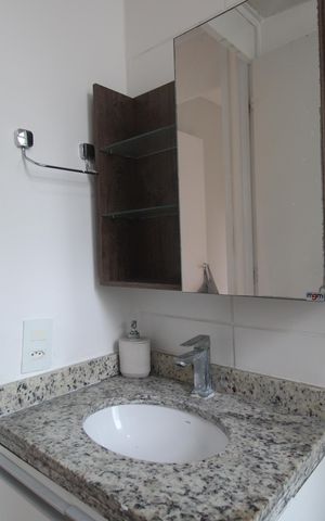 Apartamento à venda com 43m², 2 quartos e 1 vagaBanheiro
