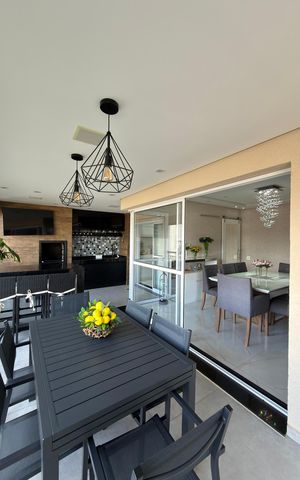 Apartamento à venda com 180m², 3 quartos e 3 vagas Apartamento à venda com 180m², 3 quartos e 3 vagasVaranda gourmet