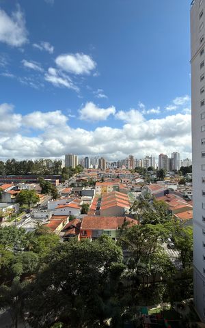 Apartamento à venda com 180m², 3 quartos e 3 vagas Apartamento à venda com 180m², 3 quartos e 3 vagasVaranda gourmet Vista