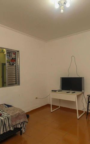 Casa para alugar com 100m², 2 quartos e sem vagaQuarto 1