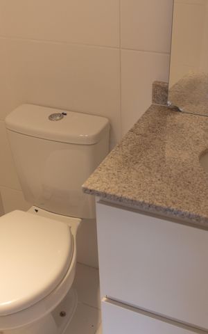Apartamento à venda com 48m², 1 quarto e 1 vaga Apartamento à venda com 48m², 1 quarto e 1 vagaBanheiro da Suíte
