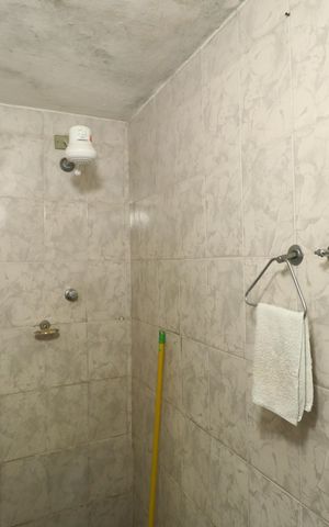 Casa à venda com 75m², 1 quarto e 1 vagaBanheiro 