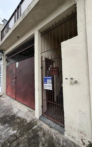 Casa para alugar com 60m², 1 quarto e sem vaga Casa para alugar com 60m², 1 quarto e sem vagaFachada