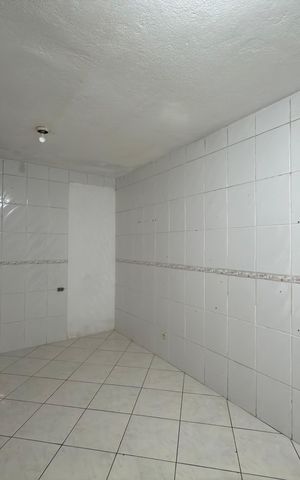 Casa para alugar com 60m², 1 quarto e sem vaga Casa para alugar com 60m², 1 quarto e sem vagaSala/Cozinha
