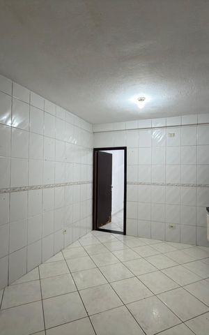 Casa para alugar com 60m², 1 quarto e sem vaga Casa para alugar com 60m², 1 quarto e sem vagaSala/Cozinha