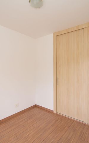 Apartamento para alugar com 100m², 3 quartos e 2 vagas Apartamento para alugar com 100m², 3 quartos e 2 vagasQUARTO2