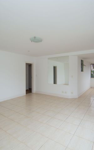 Apartamento para alugar com 100m², 3 quartos e 2 vagas Apartamento para alugar com 100m², 3 quartos e 2 vagasSALA