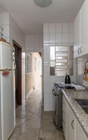 Casa para alugar com 210m², 3 quartos e sem vaga Casa para alugar com 210m², 3 quartos e sem vagaCozinha