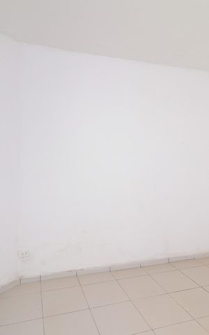 Casa para alugar com 64m², 2 quartos e 1 vaga Casa para alugar com 64m², 2 quartos e 1 vagaSala