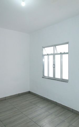 Casa para alugar com 35m², 1 quarto e 1 vagaQuarto