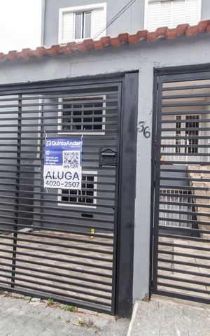 Casa para alugar com 30m², 1 quarto e sem vaga Casa para alugar com 30m², 1 quarto e sem vagaVista da Rua
