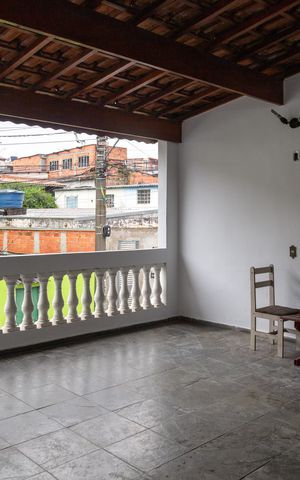 Casa para alugar com 125m², 2 quartos e 1 vagaVaranda