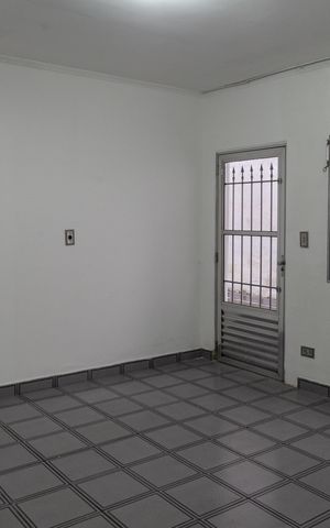 Casa para alugar com 125m², 2 quartos e 1 vagaSala